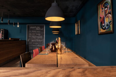 Inneneinrichtung bei Rot Weiss Rose